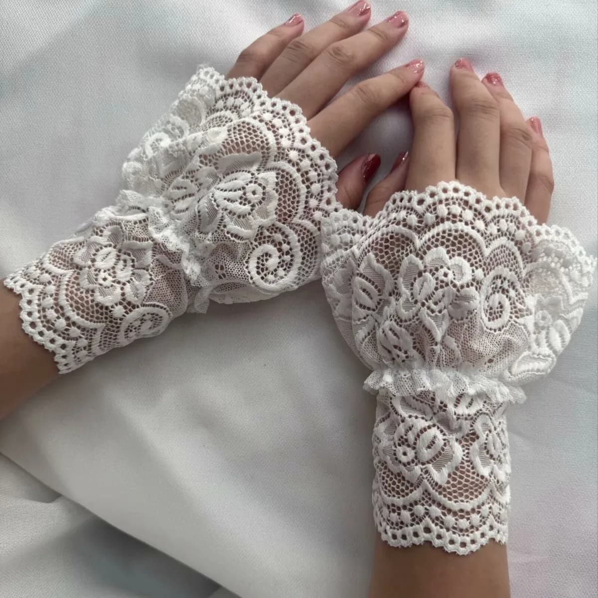 Mesh Lace Fake Sleeve Wrist Cuffs for Daily Wear Lolita Matching Dress Decor Sun Protection Sweet Styling